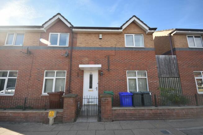 3 bedroom Terraced for sale