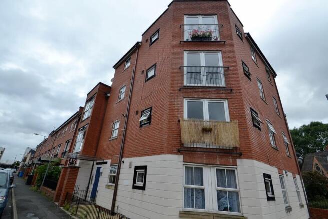 2 bedroom Apartment for sale