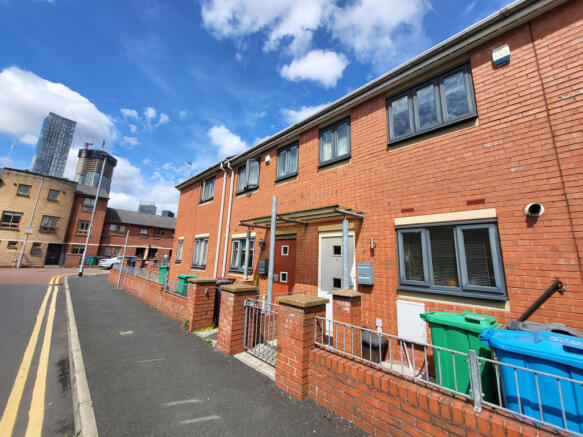 2 Bedroom Terraced for Sale