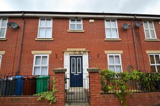 3 bedroom Terraced for rent