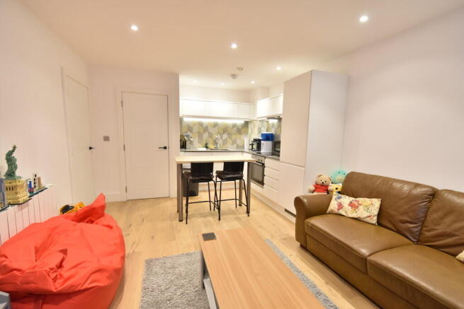 Living room - Kit...