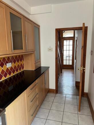 Kitchen photo 1