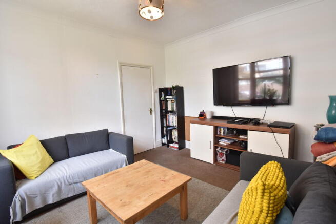 Living room 1