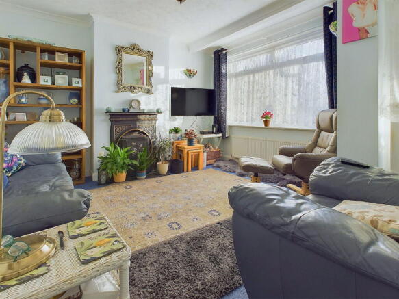 Photo 3