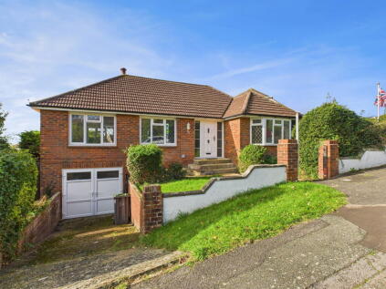 31 Ring Road, North Lancing