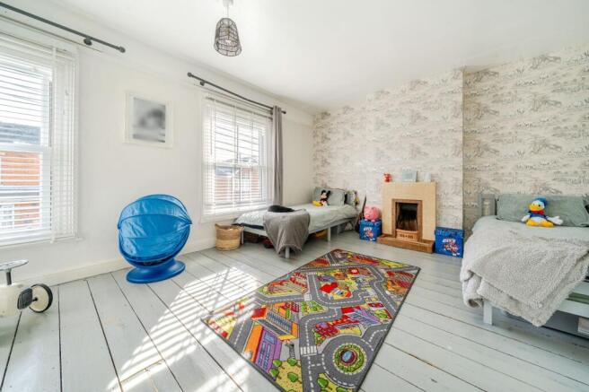Principal bedroom