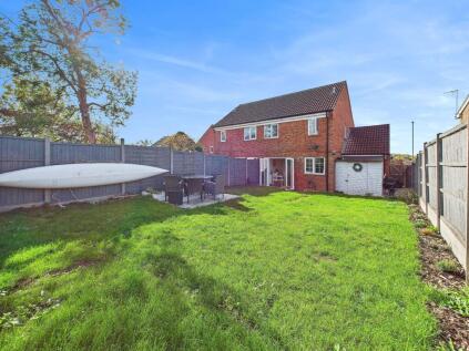 Philip Gardens, St. Neots