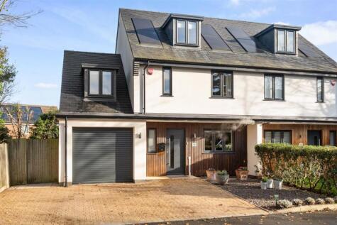 Venus Way, Stratford-Upon-Avon