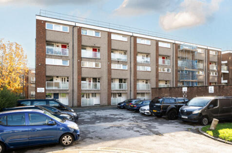 Victoria Road, Hendon, London