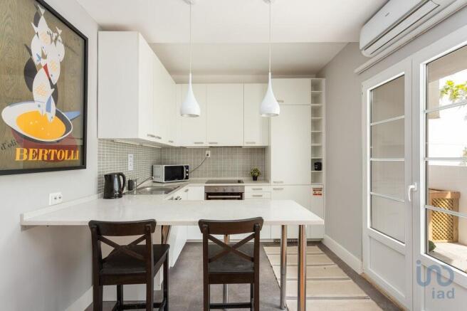 2 Bedroom Duplex For Sale In Lisbon, Lisbon, Portugal