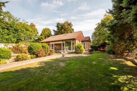 38A Seafield Road, Broughty Ferry, DD5 3AN