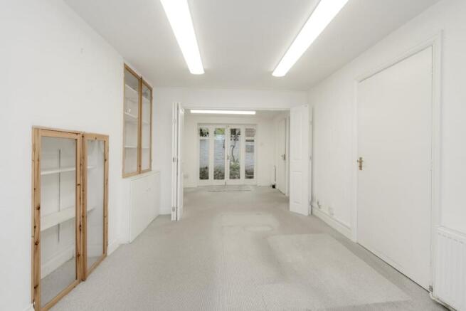 94 wandsworth bridge rd4810.jpg
