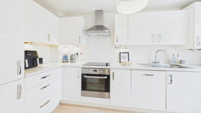 CAM04968G0-PR0063-STILL007