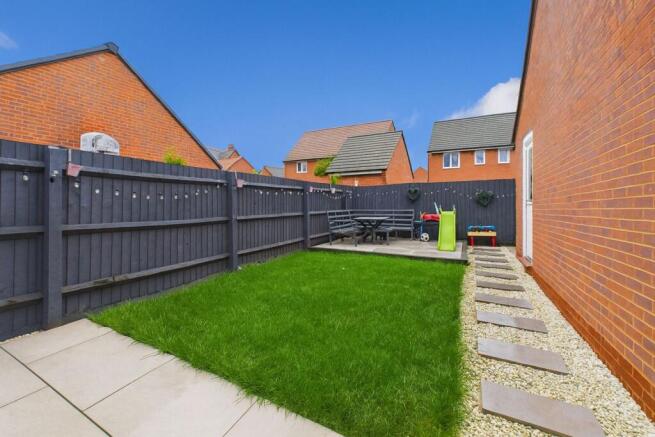 WhatsApp Image 2025-11-17 at 17.37.39.jpeg