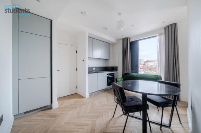 cbcd03d1-3506-4ac...