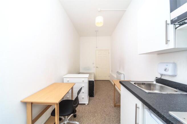 Studio Room