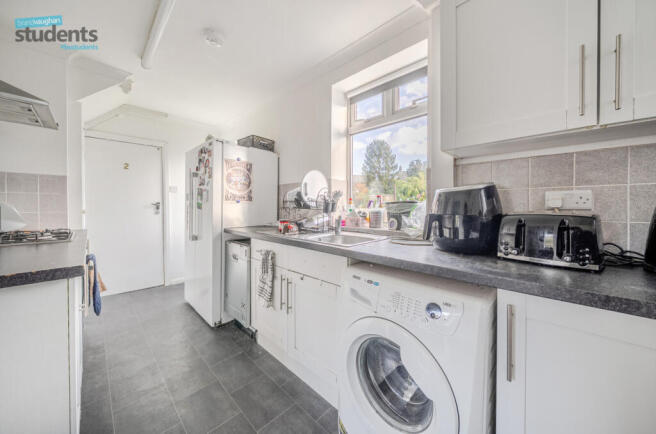 1c4ff81b-5c27-491...