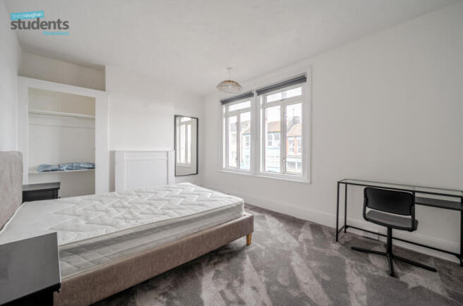 b61a0c18-e391-4e3...