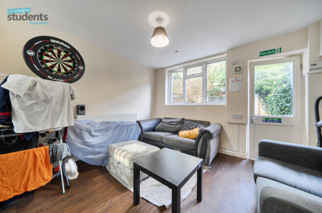 b079a0a2-6710-44c...