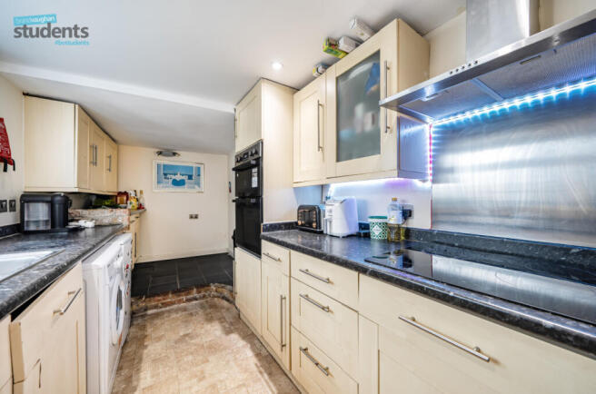 a43f73a2-77c8-495...