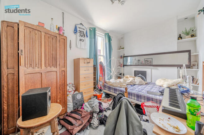 b5a9a354-7d61-47c...