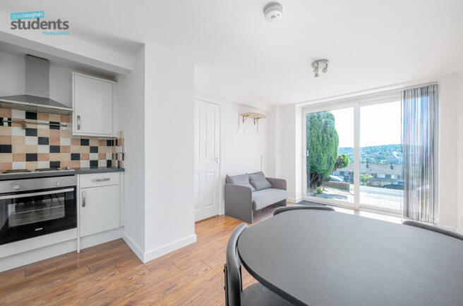 5f3a34e1-07a3-463...