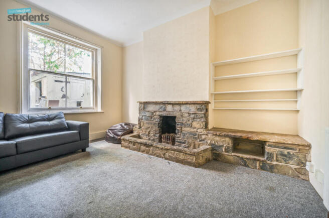 f64f4c2d-d465-4b7...