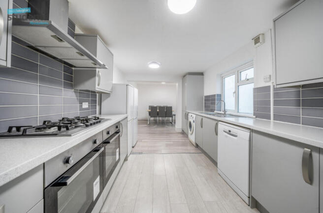 eca61ffc-5f44-4e7...