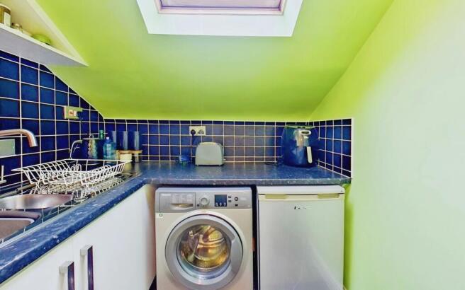 5ac69022-c3cbdf2d-65