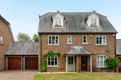 Wisteria Place, Coolham, RH13