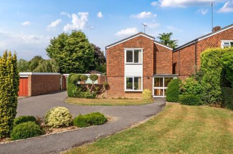 Farm Close, Warnham, RH12