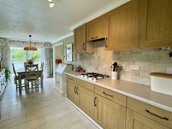 Open Plan Kitchen Dining Room