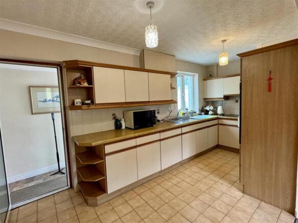 Kitchen Breakfast Room