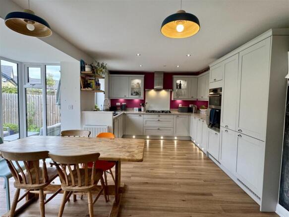 Open Plan Kitchen Dining Room