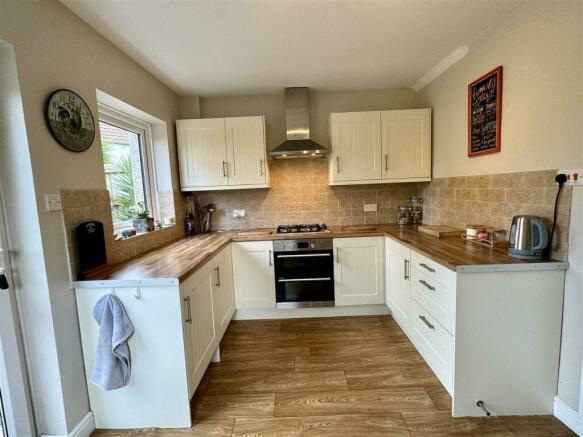 Kitchen/Breakfast Room