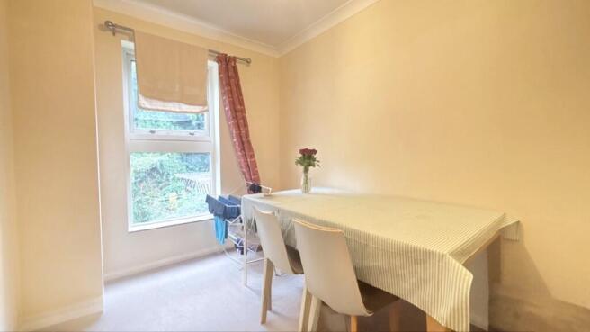 Livingdining room