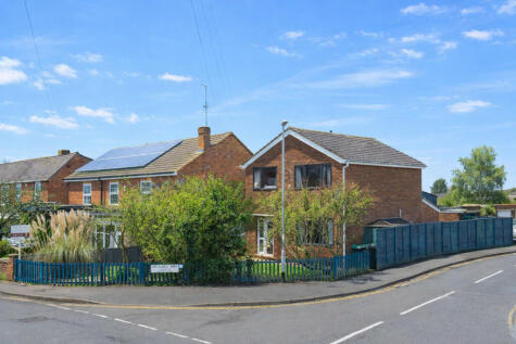 High Street, Cranfield, MK43