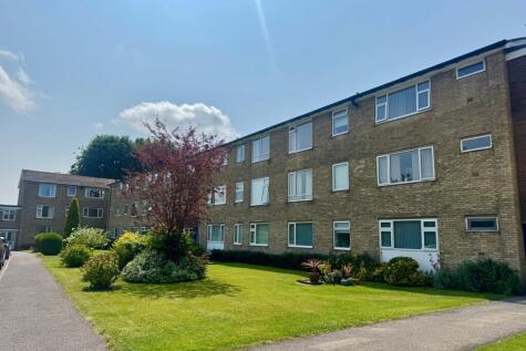 Rushleigh Court, Dore, S17 3HB