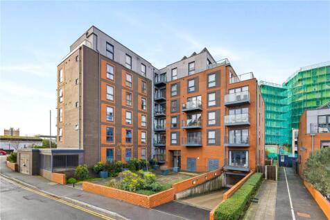 Goldstone Lane, Hove, East Sussex, BN3
