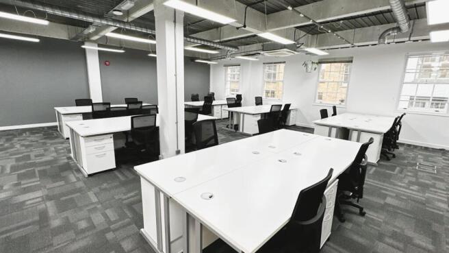 2 Bath Place London EC2A 3dr  suite 22_2.jpg
