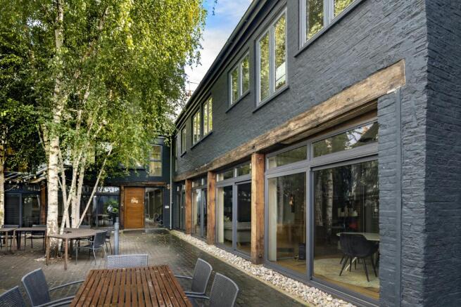 The Mews 1a Birkenhead Street London WC1H 8BA exterior.jpg