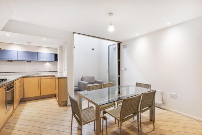 3 Gillingham Row Ph5