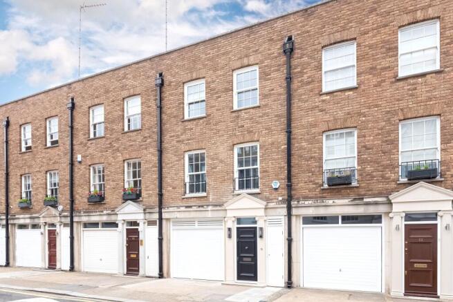 71 Cadogan Lane  (2)
