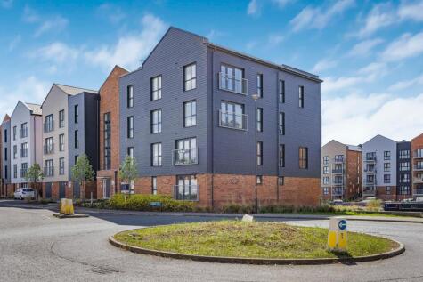 2 Hobbs Way, Gloucester