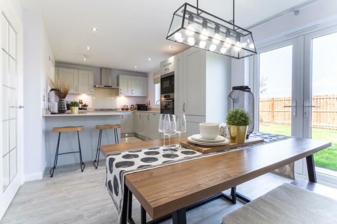 Open plan kitchen breakfast area to cook, eat and entertain