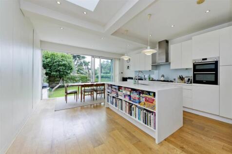 Dalgarno Gardens, North Kensington, W10