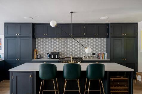 Brondesbury Villas, Queens Park, NW6