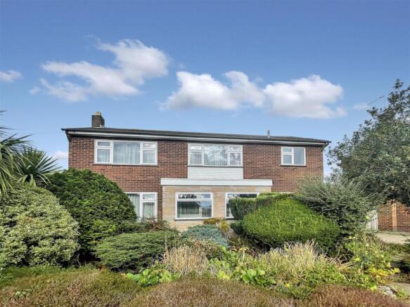 Photo 17-09-2025, 16 37 56.jpg