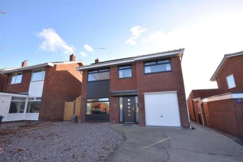 Greenfields Drive, Little Neston