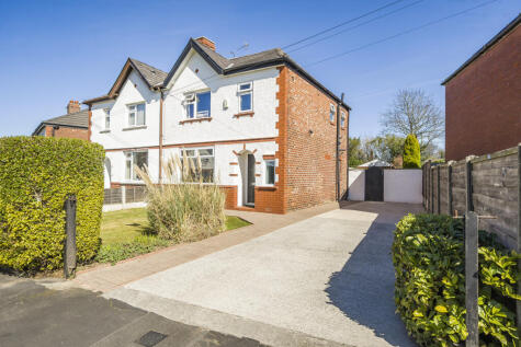 Ruskin Grove, Bredbury, SK6